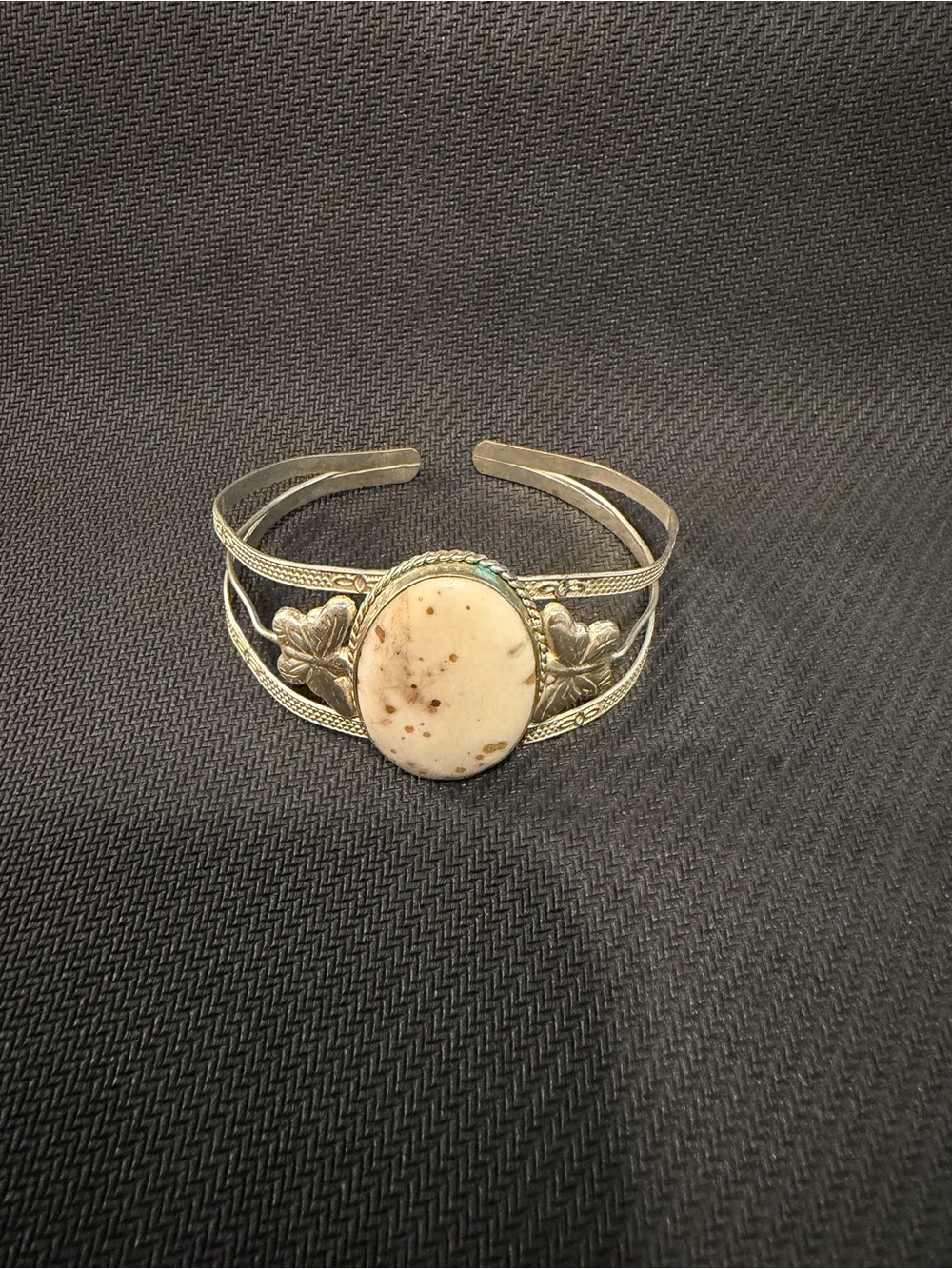 Silver Tone Cuff Bracelet with Cream Stone Accent